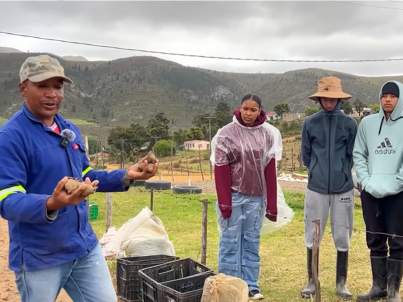 Farmers as Teachers